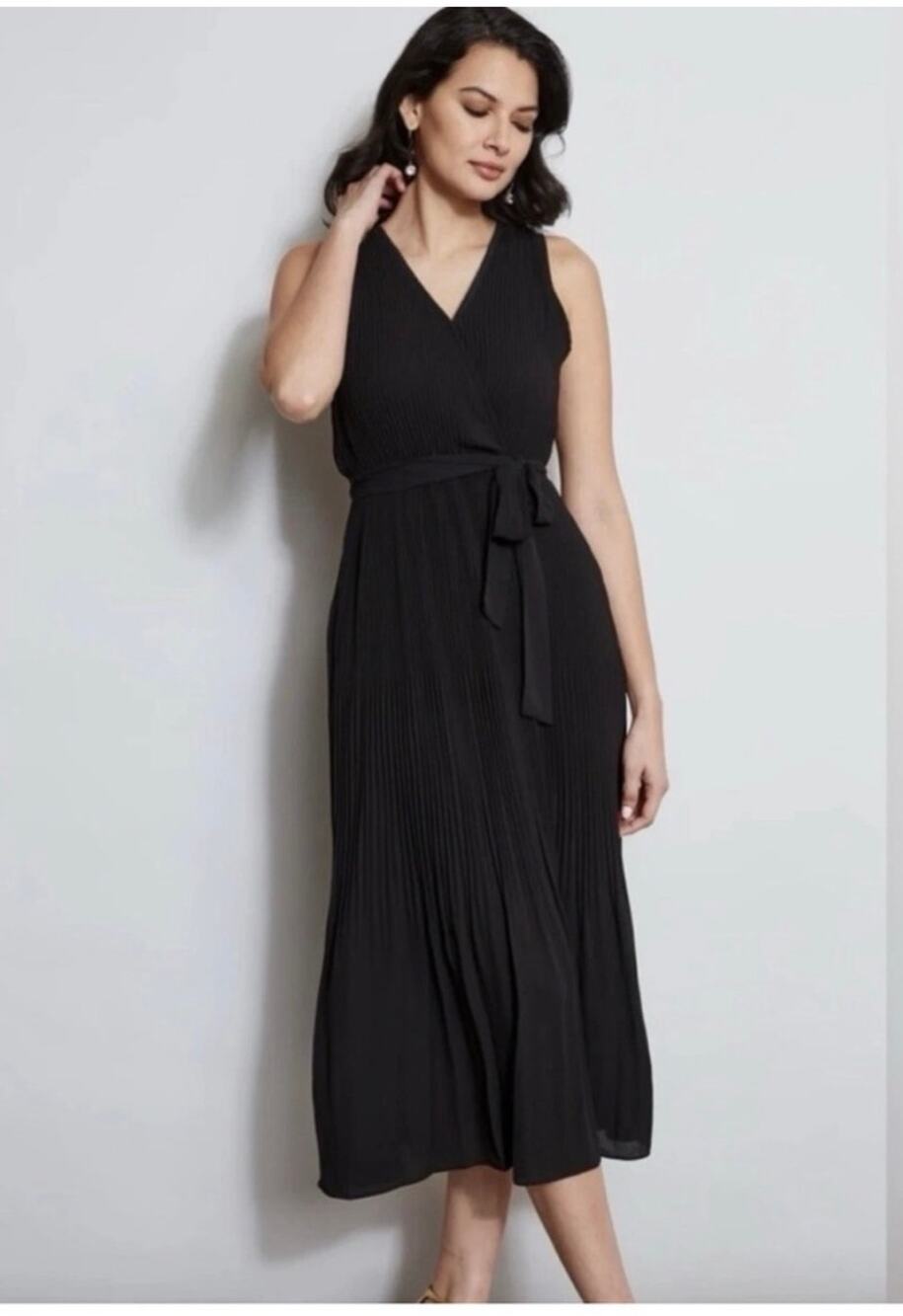 ELIE Elie Tahari black pleated faux wrap sleeveless A line midi dress size M